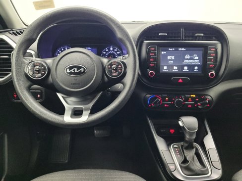 Used 2020 Kia Soul S image 22