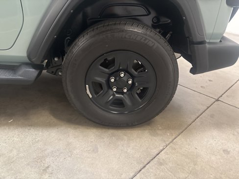 Used 2023 Jeep Wrangler Sport image 18