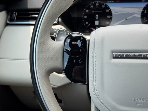 Used 2019 Land Rover Range Rover Velar R-Dynamic HSE image 39
