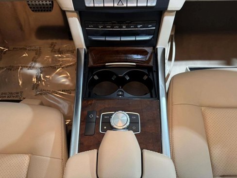 Used 2015 Mercedes-Benz E 350 4MATIC Sedan image 14