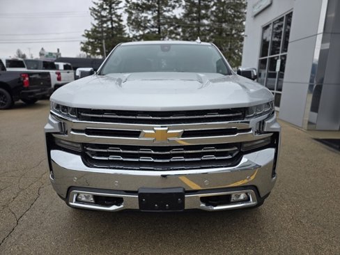 Used 2019 Chevrolet Silverado 1500 LTZ w/ LTZ Premium Package image 3