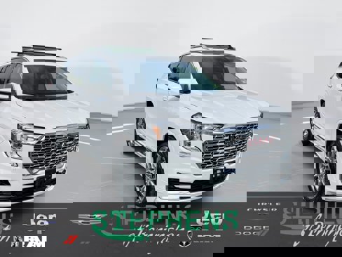 Used 2022 GMC Terrain Denali image 1