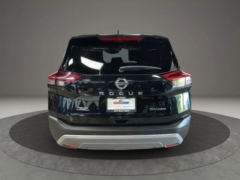 Used 2021 Nissan Rogue SV image 4