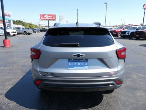 Certified 2025 Chevrolet Trax RS image 5