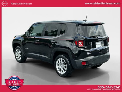 Used 2023 Jeep Renegade Latitude image 4