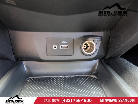 Used 2020 Nissan Rogue Sport S image 19