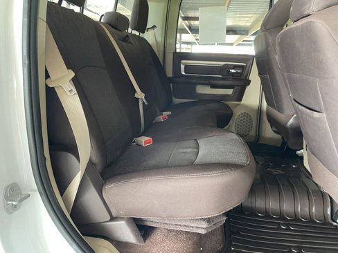 Used 2018 RAM 1500 Lone Star image 35