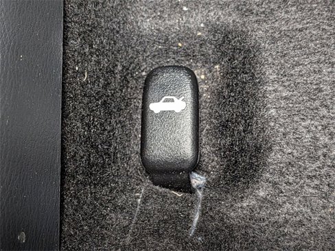 New 2025 Nissan Versa S w/ Trunk Package image 23