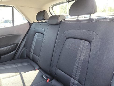 Certified 2021 Hyundai Venue SEL w/ Premium Package image 25