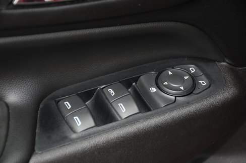 Used 2019 Chevrolet Equinox LT image 10