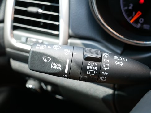 Used 2021 Jeep Grand Cherokee Laredo X image 23