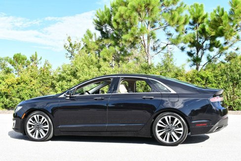 Used 2020 Lincoln MKZ Reserve image 4