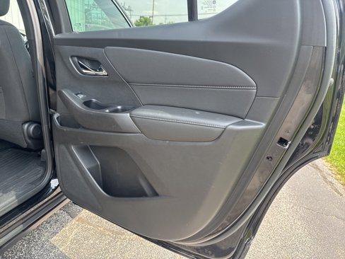 Used 2022 Chevrolet Traverse LT image 20