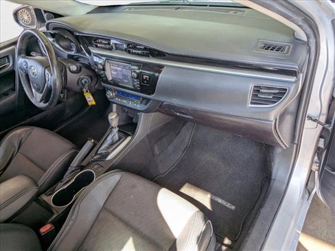 Used 2016 Toyota Corolla S image 20