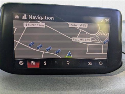 Used 2017 MAZDA MAZDA3 Touring image 13