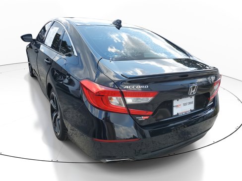 Used 2020 Honda Accord Sport image 4