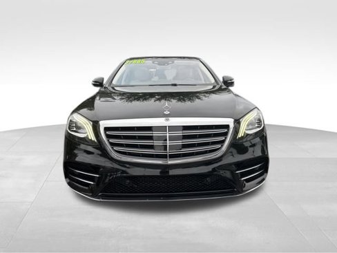 Used 2018 Mercedes-Benz S 560 Sedan image 11