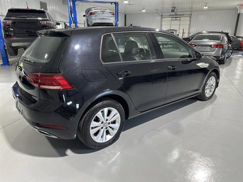 Used 2019 Volkswagen Golf SE image 7