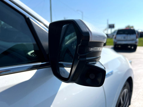 Used 2019 Honda Insight Touring image 23