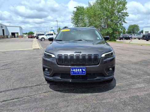 Used 2023 Jeep Cherokee Altitude Lux image 17