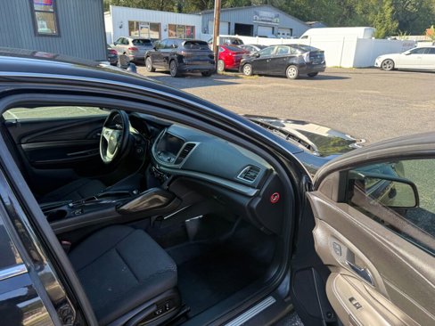 Used 2014 Chevrolet Caprice image 16