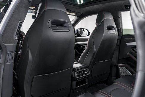 Used 2020 Lamborghini Urus image 30