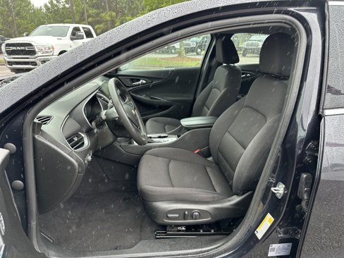 Used 2022 Chevrolet Malibu LT image 9