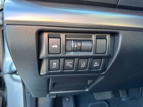 Used 2019 Subaru Legacy 2.5i Limited image 25