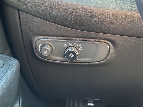 Used 2022 Chevrolet Equinox LT image 17