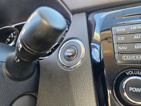 Used 2015 Nissan Rogue SV w/ SV Premium Package image 19