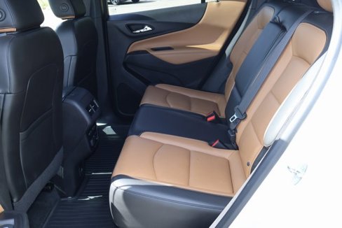 Used 2018 Chevrolet Equinox Premier image 13