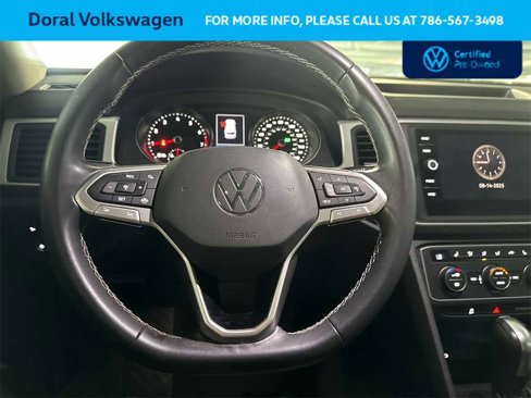 Certified 2021 Volkswagen Atlas SE w/ Panoramic Sunroof Package image 15
