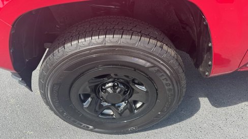 Used 2023 Toyota Tacoma SR5 image 15