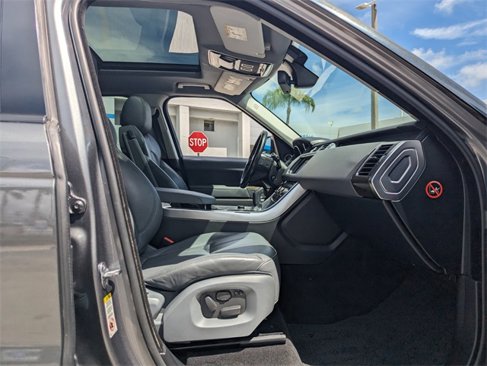 Used 2014 Land Rover Range Rover Sport HSE image 16