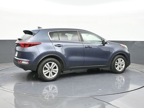 Used 2017 Kia Sportage LX image 11