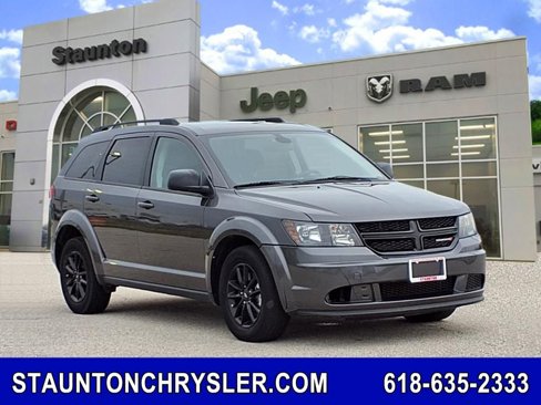 Used 2020 Dodge Journey SE w/ Blacktop Package image 1