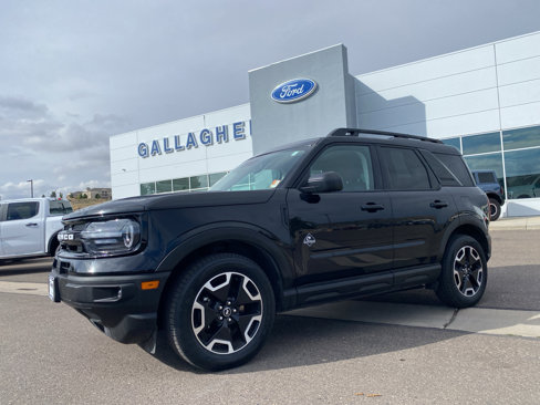 Used 2023 Ford Bronco Sport Outer Banks w/ Tech Package image 1
