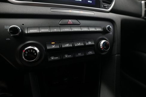 Certified 2020 Kia Sportage LX image 20