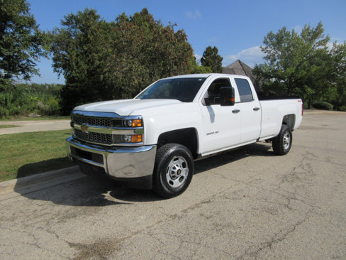 Used 2019 Chevrolet Silverado 2500 W/T w/ WT Convenience Package image 2