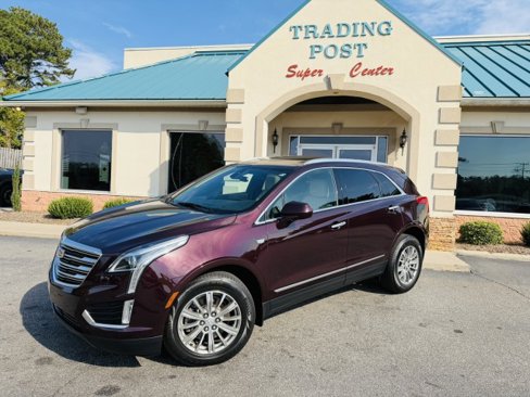 Used 2018 Cadillac XT5 Luxury w/ Driver Awareness Package image 3
