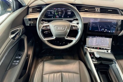 Used 2023 Audi e-tron Premium Plus w/ Premium Plus Package image 21