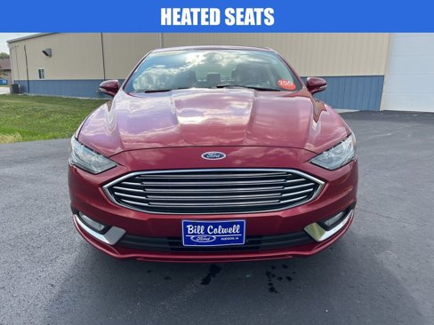 Used 2017 Ford Fusion SE w/ Equipment Group 201A image 9