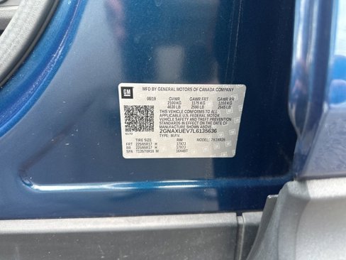 Used 2020 Chevrolet Equinox LT image 38