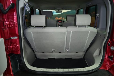 Used 2009 Nissan Cube 1.8 S w/ Interior Illumination Pkg image 41