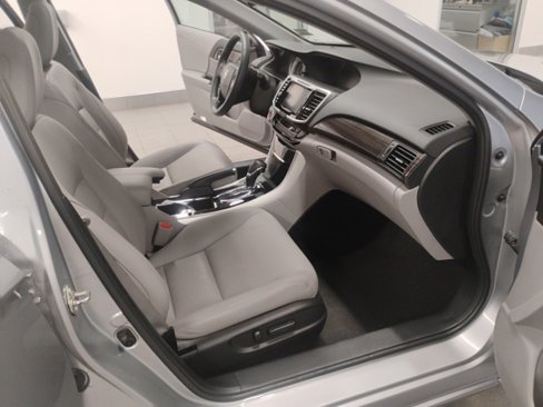 Used 2016 Honda Accord EX-L image 23