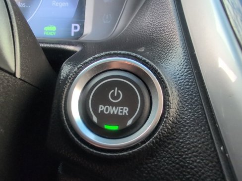 Used 2023 Chevrolet Bolt EUV LT w/ Comfort Package image 28