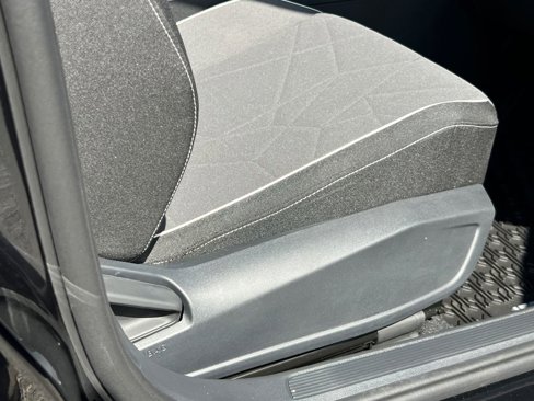New 2025 Volkswagen Jetta Sport image 10