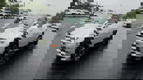 Used 2015 Chevrolet Camaro LT w/ RS Package image 4