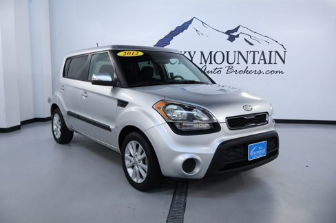 Used 2012 Kia Soul + image 1