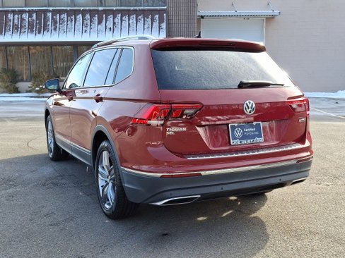 Used 2019 Volkswagen Tiguan SEL Premium image 8